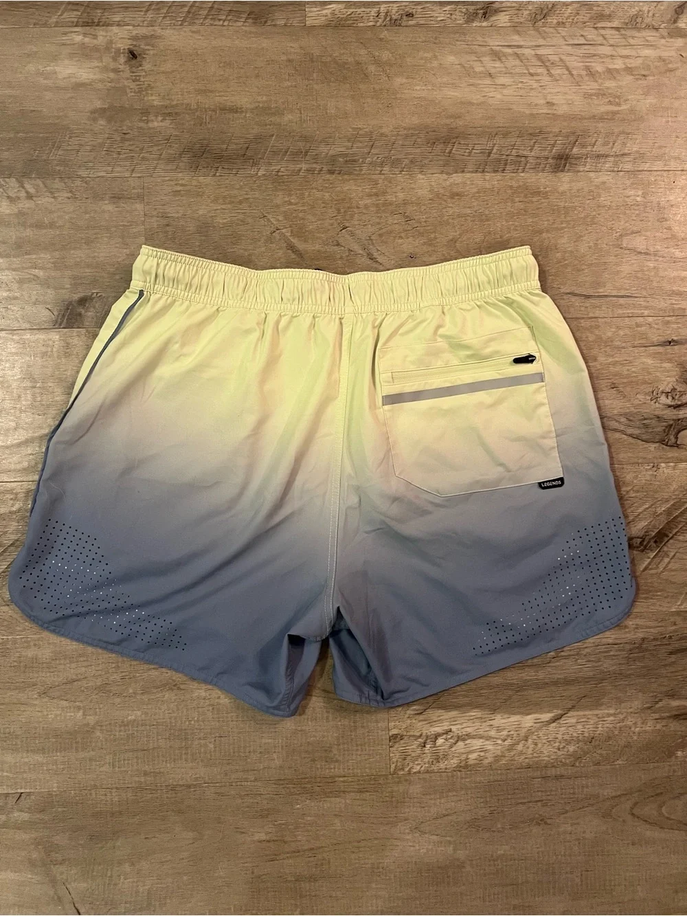 Legends Shorts Mens L Yellow Blue Ombre Lined Athletic Running Swim Trunks